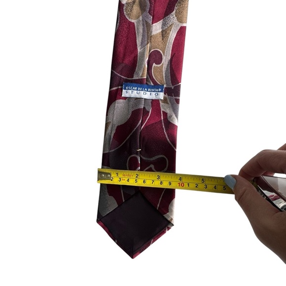 Oscar de la Renta Studio Silk Tie Red Gold Abstract Print Vintage Y2K Bold H16 - Picture 5 of 5